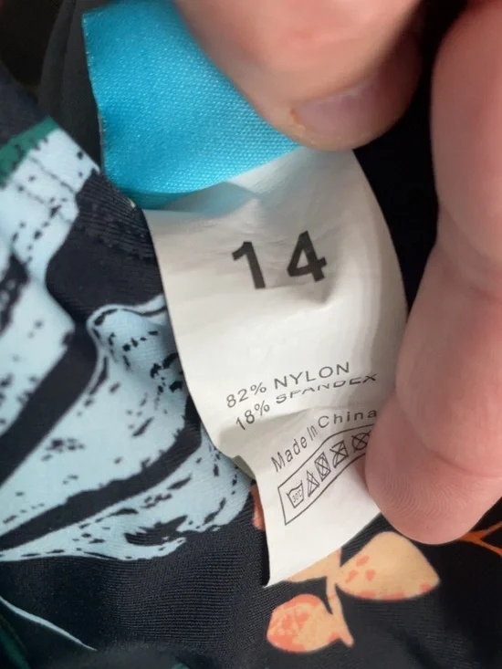 Black Floral Ruffle Tankini Top - Multicolor Leaf Print - Picture 3 of 6